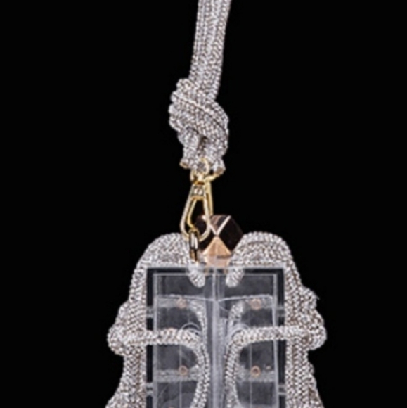 🦋NWT  Crossbody, Crystals  Shoulder bag - Picture 2 of 7